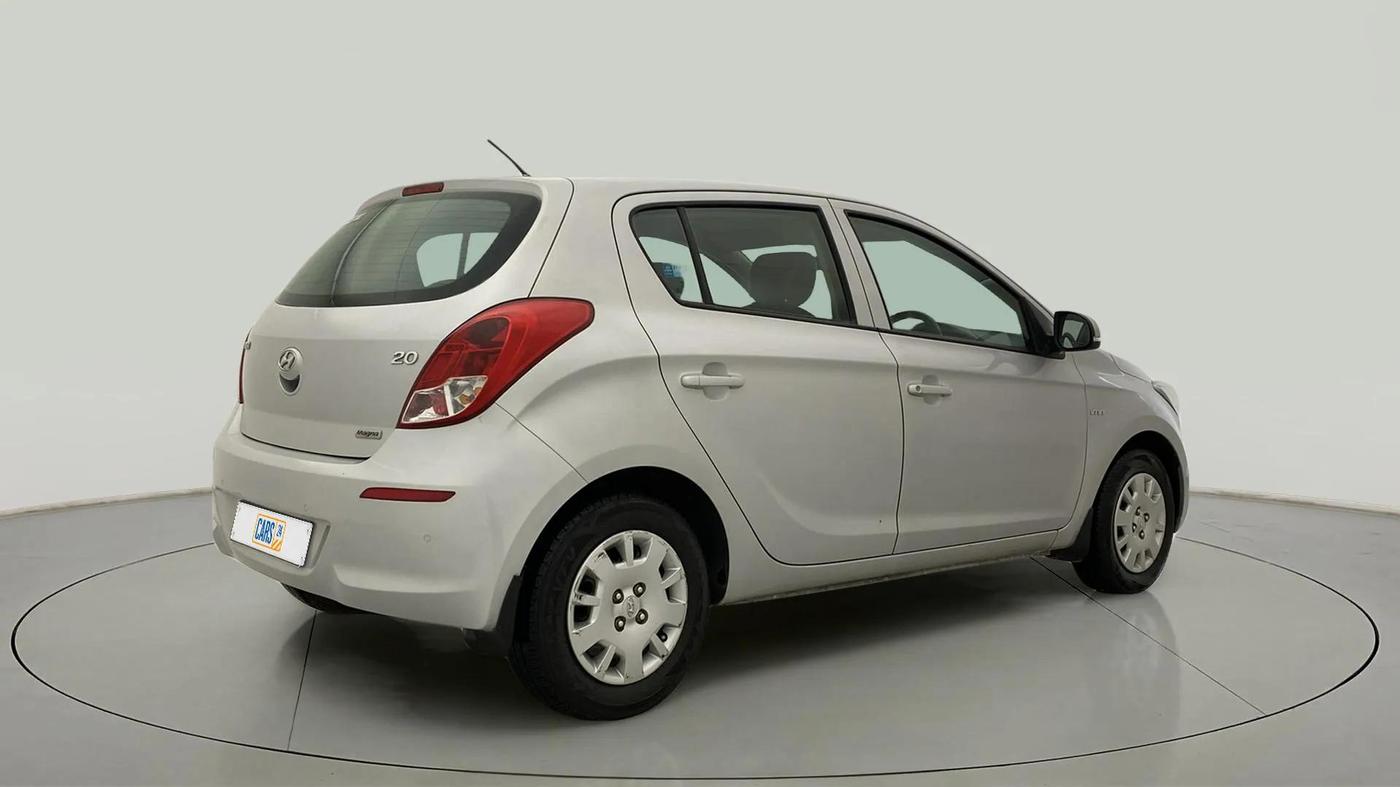 2014 Hyundai i20 MAGNA 1.2, CNG, Manual, 60,111 km, Right Back Diagonal