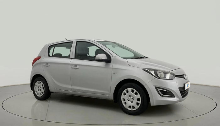 2014 Hyundai i20 MAGNA 1.2, CNG, Manual, 59,964 km, Right Front Diagonal