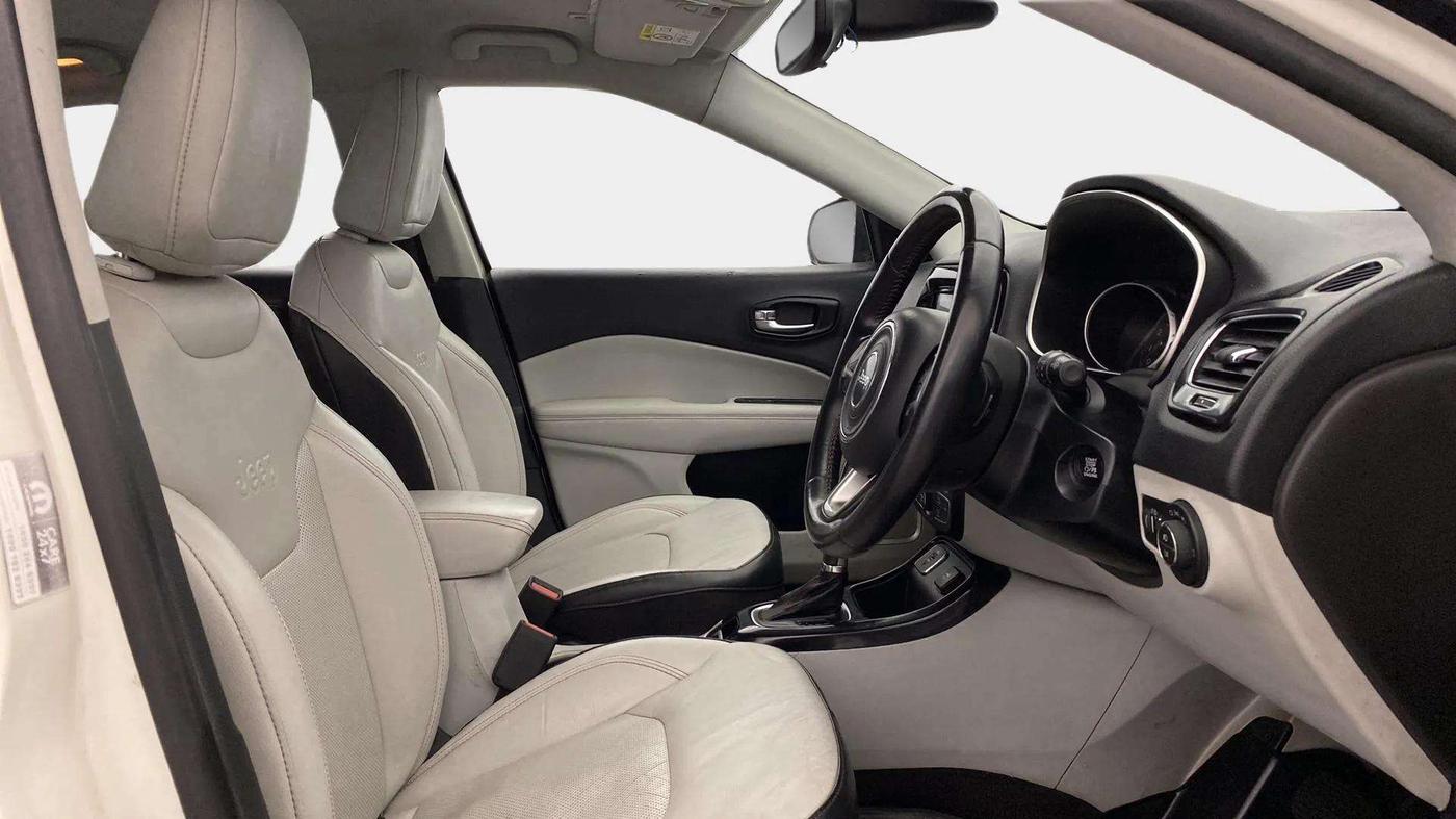 2019 Jeep Compass LIMITED 1.4 PETROL AT, Petrol, Automatic, 70,331 km, Right Side Front Door Cabin
