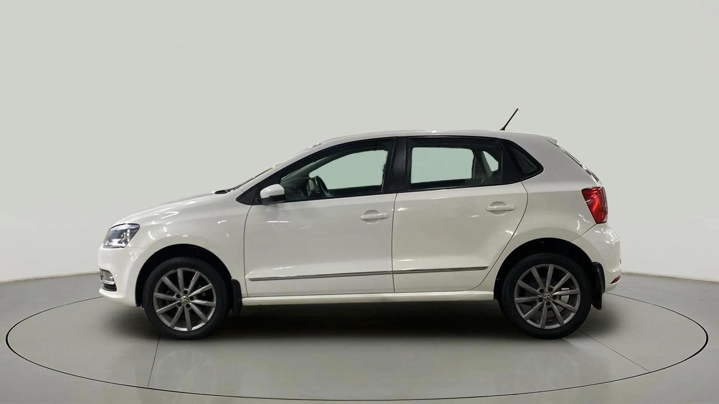2019 Volkswagen Polo HIGHLINE PLUS 1.0, Petrol, Manual, 28,012 km, Left Side