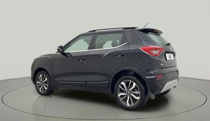 2022 Mahindra XUV300 W8 (O) 1.2 PETROL, Petrol, Manual, 20,884 km, Left Back Diagonal