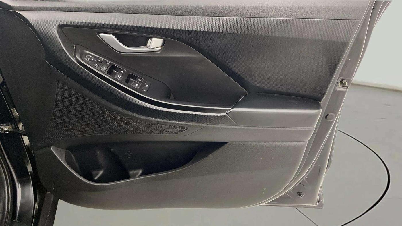 2022 Hyundai Creta S PLUS 1.4 TURBO DCT, Petrol, Automatic, 66,686 km, Driver Side Door Panels Control
