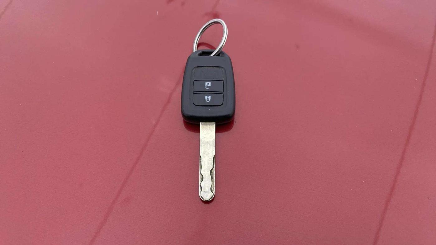 2019 Honda Amaze 1.2L I-VTEC S, Petrol, Manual, 32,675 km, Key Close Up