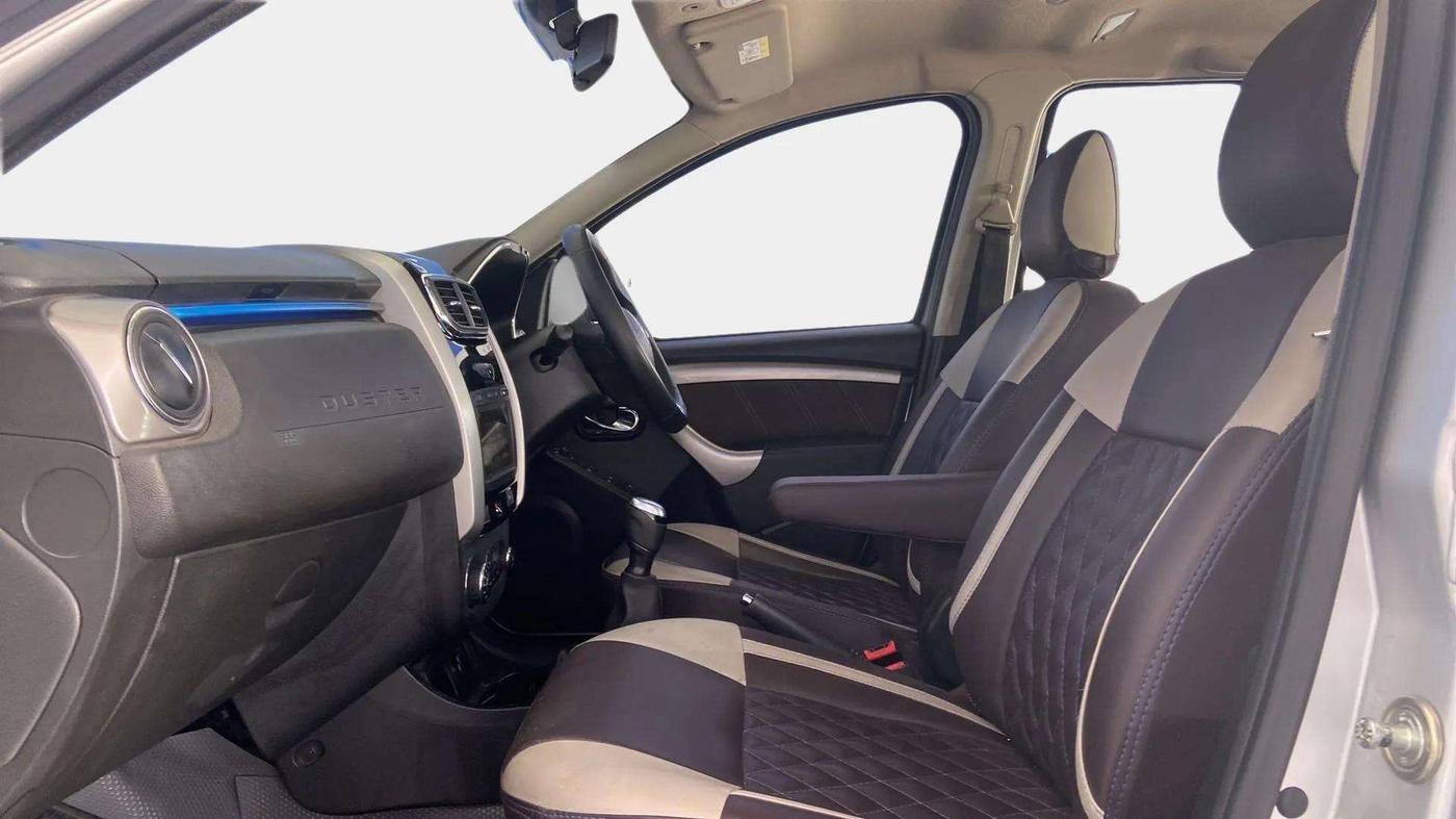 2020 Renault Duster RXZ 1.5 PETROL MT, Petrol, Manual, 35,655 km, Right Side Front Door Cabin