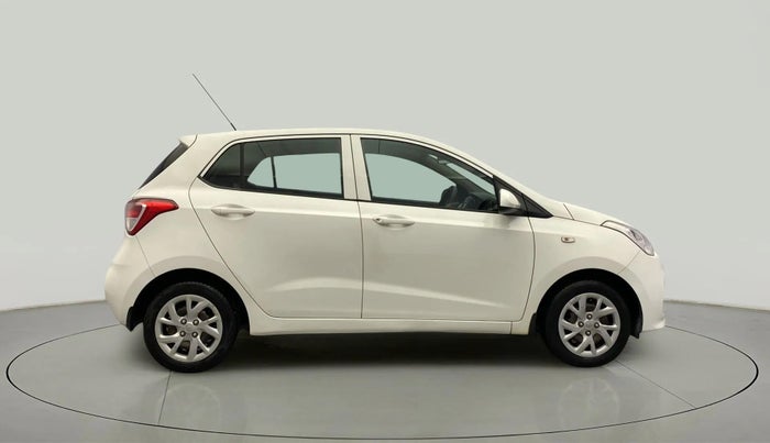 2018 Hyundai Grand i10 MAGNA 1.2 KAPPA VTVT, Petrol, Manual, 53,415 km, Right Side View