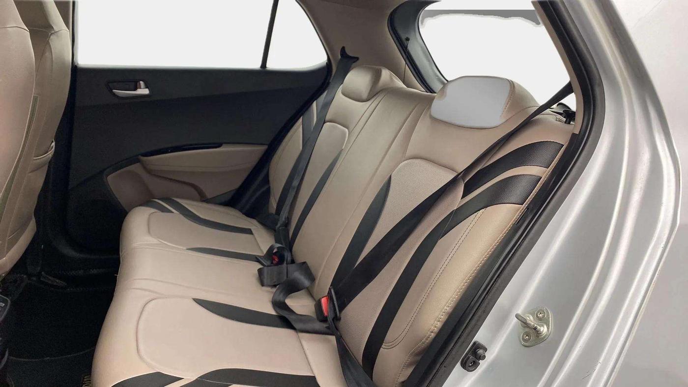 2020 Hyundai Grand i10 SPORTZ 1.2 KAPPA VTVT, Petrol, Manual, 34,838 km, Right Side Rear Door Cabin