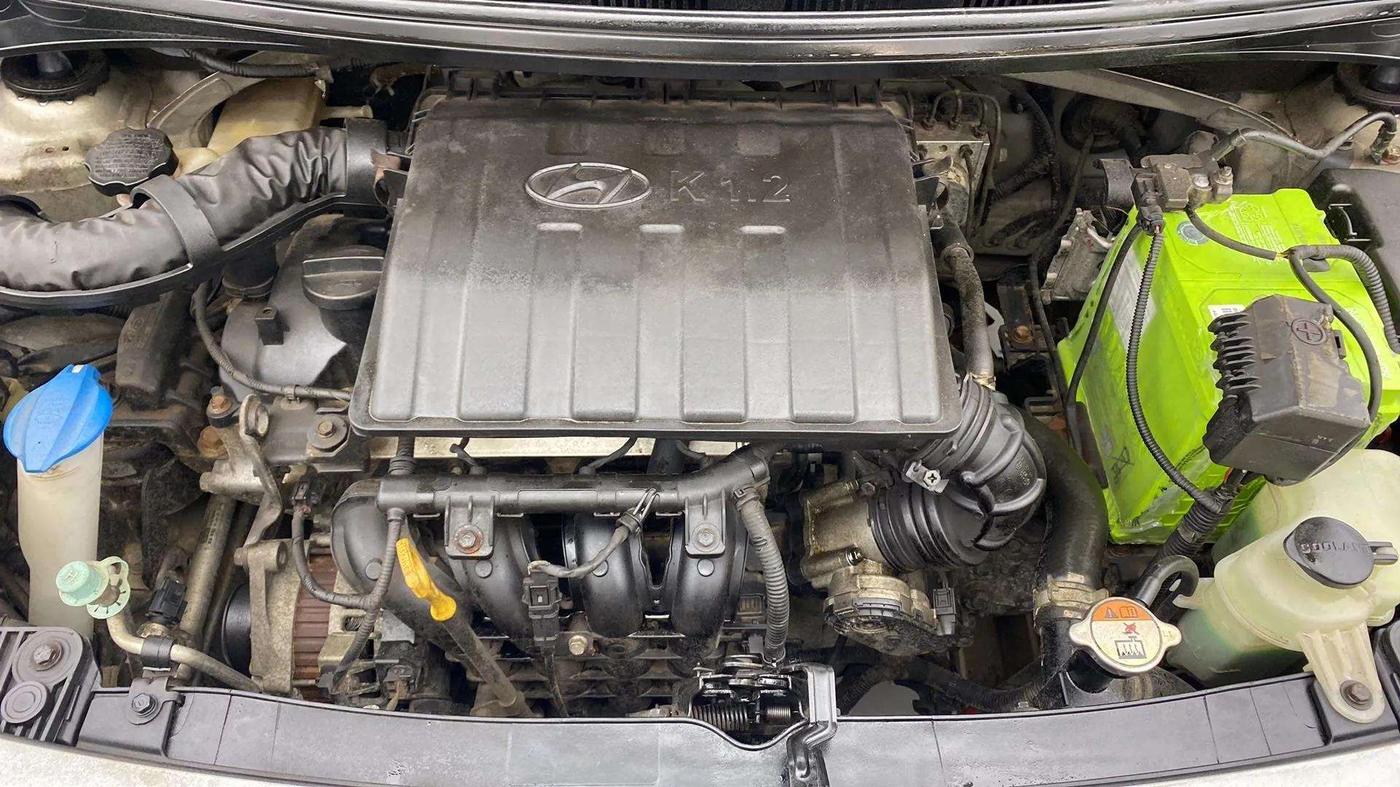 2020 Hyundai Grand i10 SPORTZ 1.2 KAPPA VTVT, Petrol, Manual, 34,838 km, Engine View