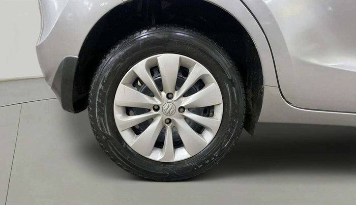 2016 Maruti Baleno DELTA PETROL 1.2, Petrol, Manual, 27,560 km, Right Rear Wheel