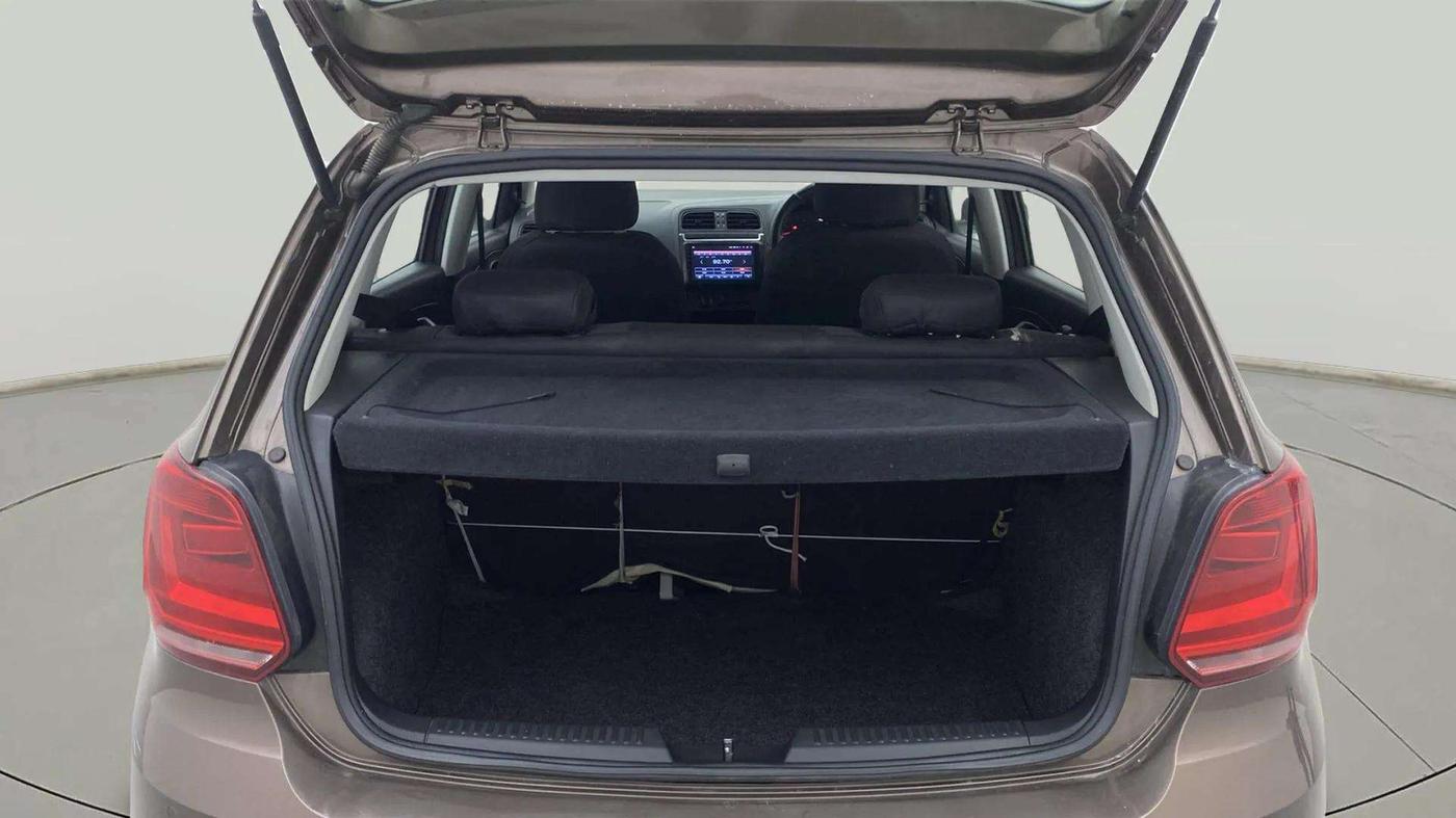 2021 Volkswagen Polo TRENDLINE 1.0L, Petrol, Manual, 25,672 km, Boot Open Zoomed View