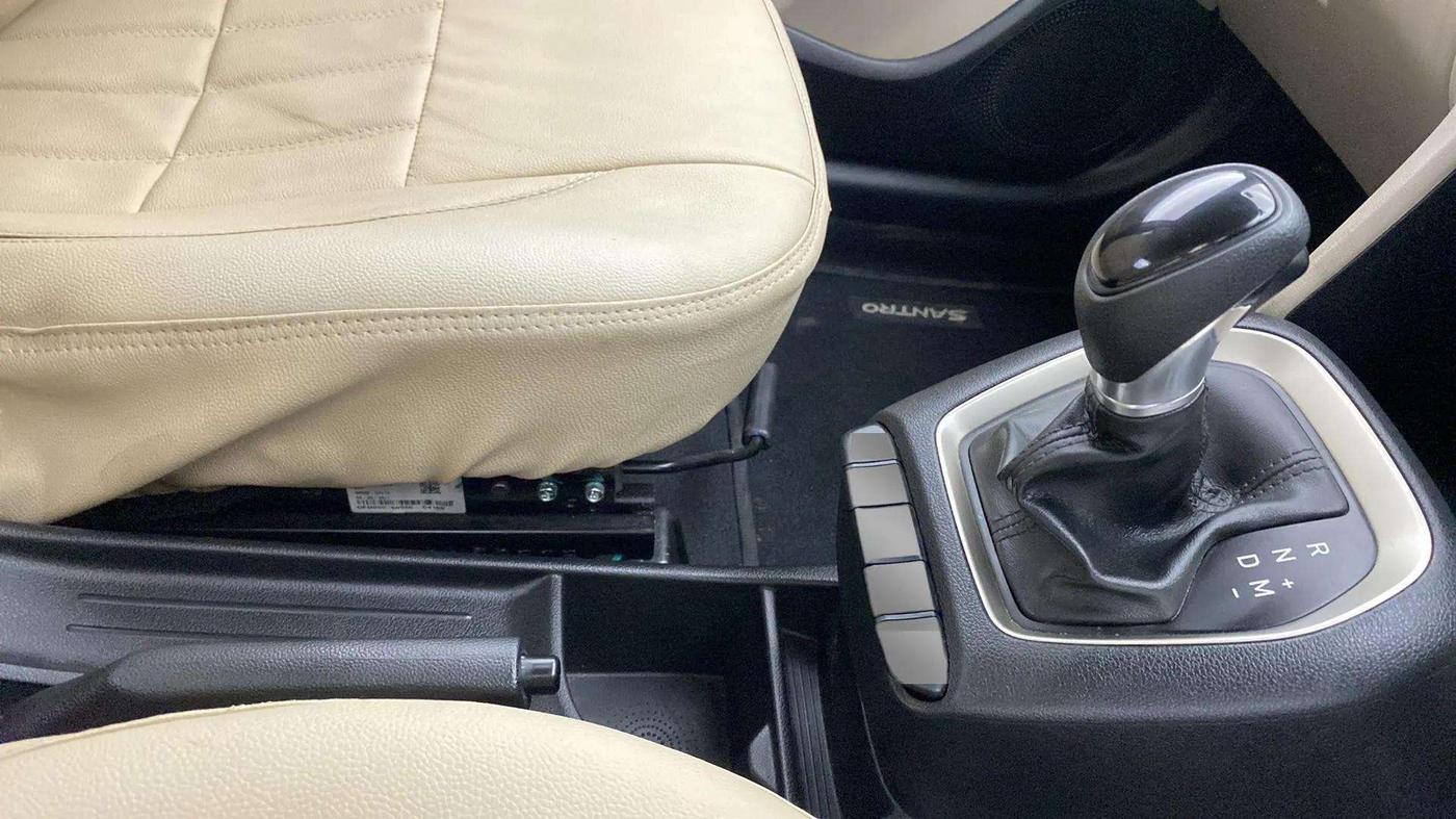 2021 Hyundai NEW SANTRO SPORTZ AMT, Petrol, Automatic, 10,712 km, Gear Lever