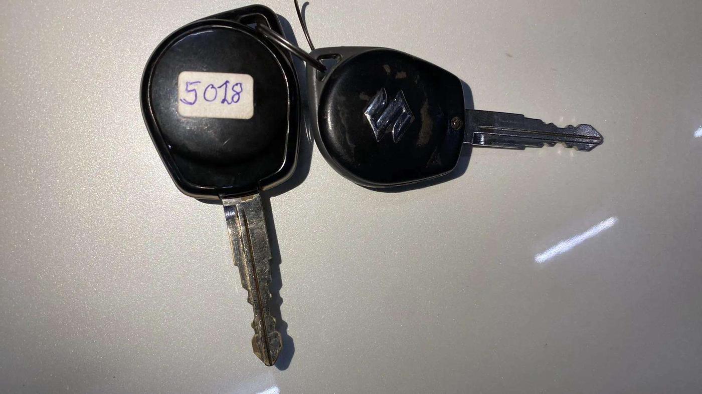 2023 Maruti Ciaz SIGMA 1.5 SHVS MT  PETROL, Petrol, Manual, 38,405 km, Key Close Up