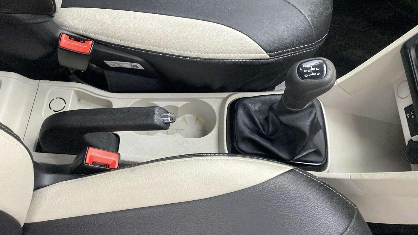 2023 Tata Tiago XZ PLUS PETROL, Petrol, Manual, 10,114 km, Gear Lever