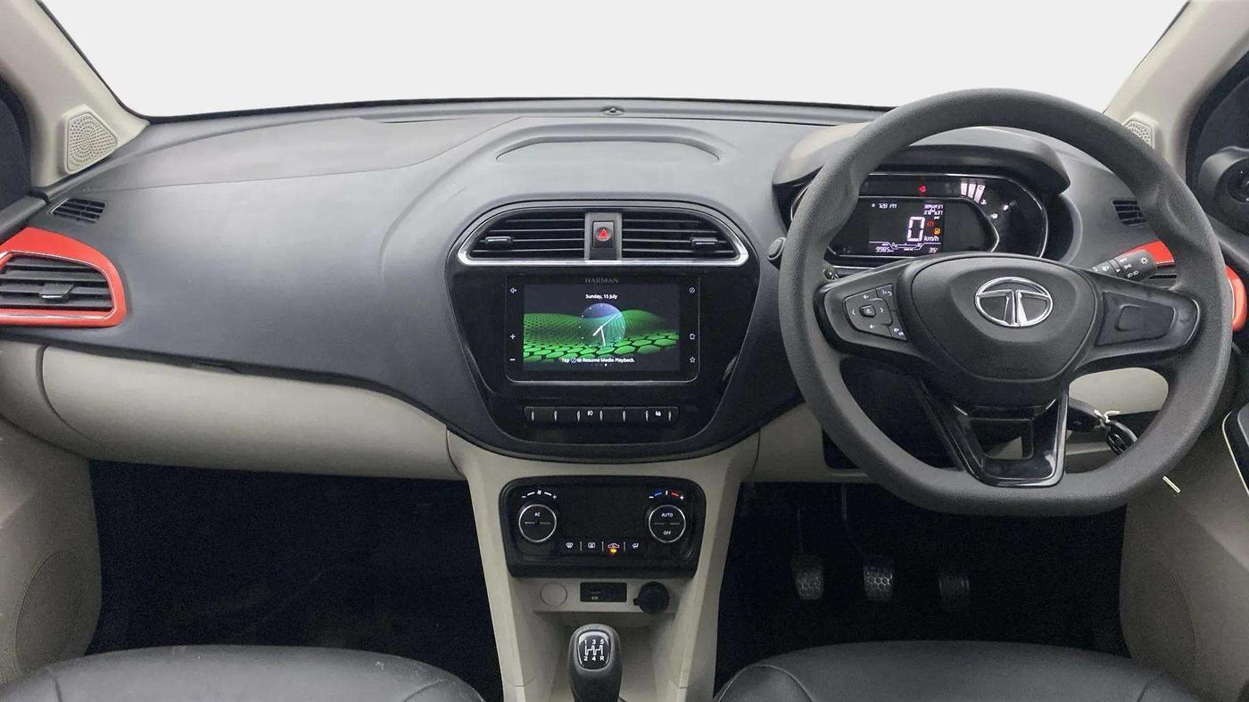 2023 Tata Tiago XZ PLUS PETROL, Petrol, Manual, 10,114 km, Dashboard
