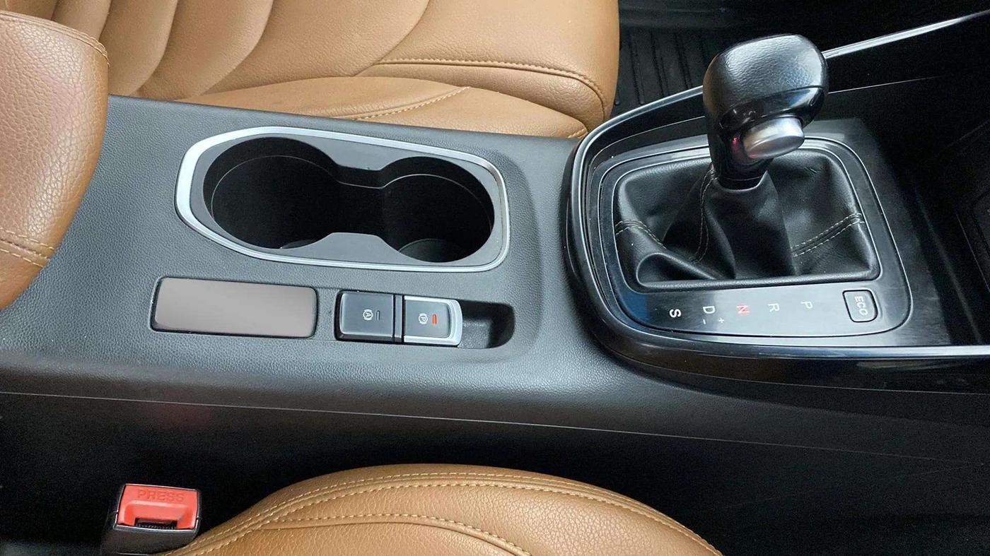 2021 MG HECTOR SHINE 1.5 PETROL TURBO CVT, Petrol, Automatic, 19,638 km, Gear Lever