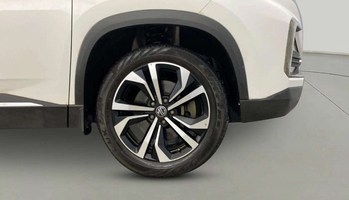 2021 MG HECTOR SHINE 1.5 PETROL TURBO CVT, Petrol, Automatic, 19,229 km, Right Front Wheel