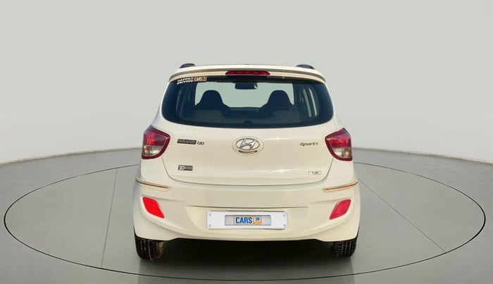 2016 Hyundai Grand i10 1.2 SPORTZ PRIME EDITION VTVT, Petrol, Manual, 31,230 km, Back/Rear