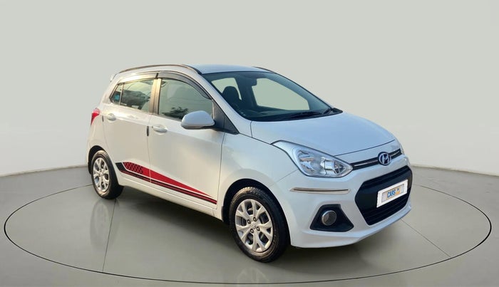 2016 Hyundai Grand i10 1.2 SPORTZ PRIME EDITION VTVT, Petrol, Manual, 31,230 km, Right Front Diagonal