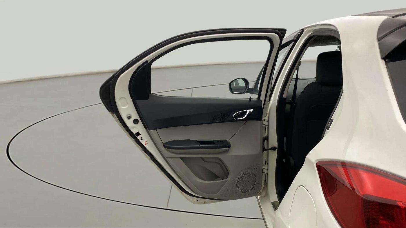 2019 Tata Tiago XZA PLUS PETROL, Petrol, Automatic, 31,700 km, LHS Rear Door