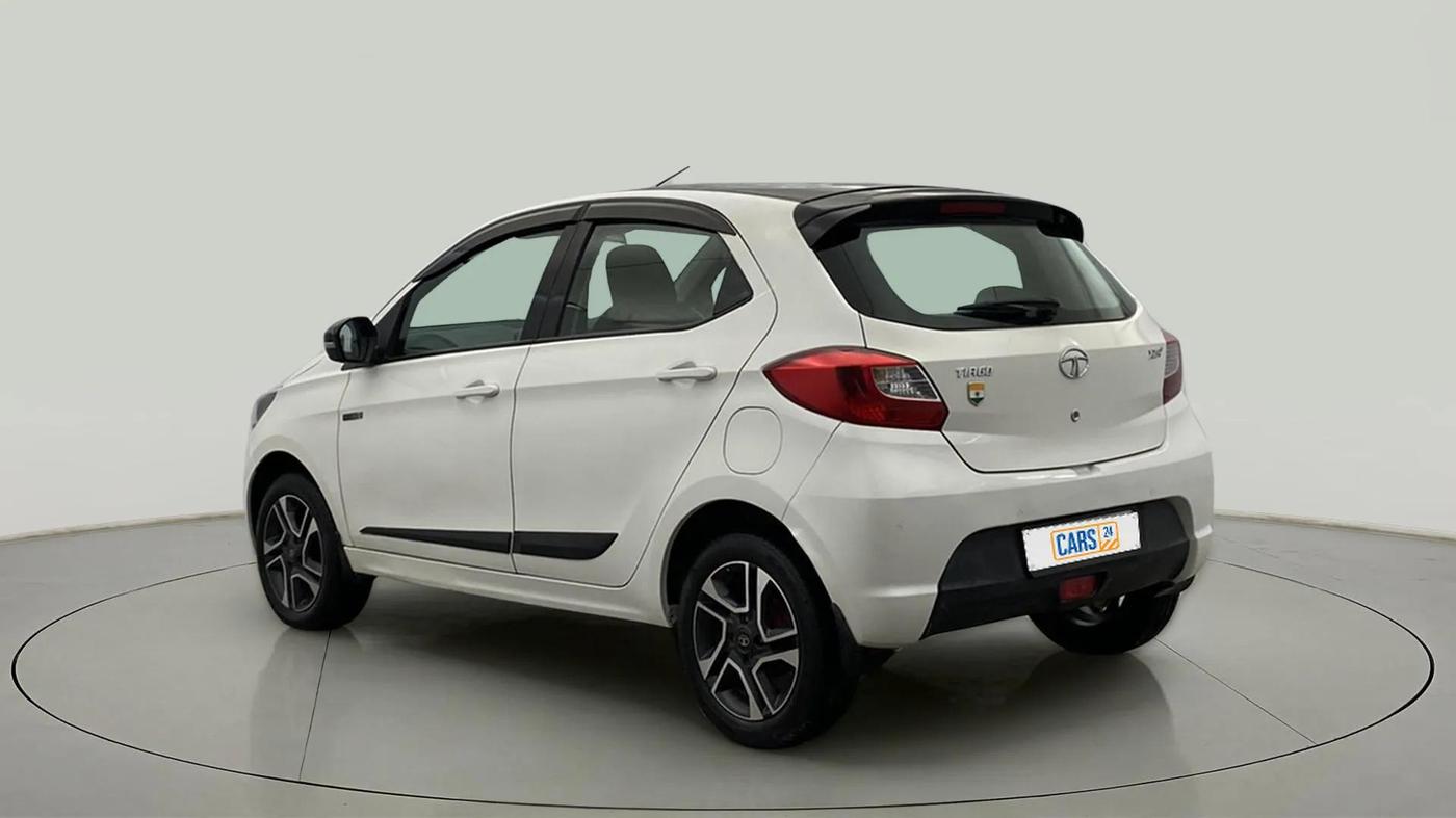 2019 Tata Tiago XZA PLUS PETROL, Petrol, Automatic, 31,700 km, Left Back Diagonal