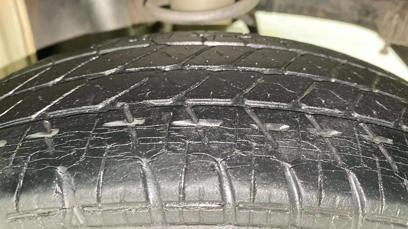 2016 Maruti Alto 800 VXI, Petrol, Manual, 57,131 km, Left Rear Tyre Tread