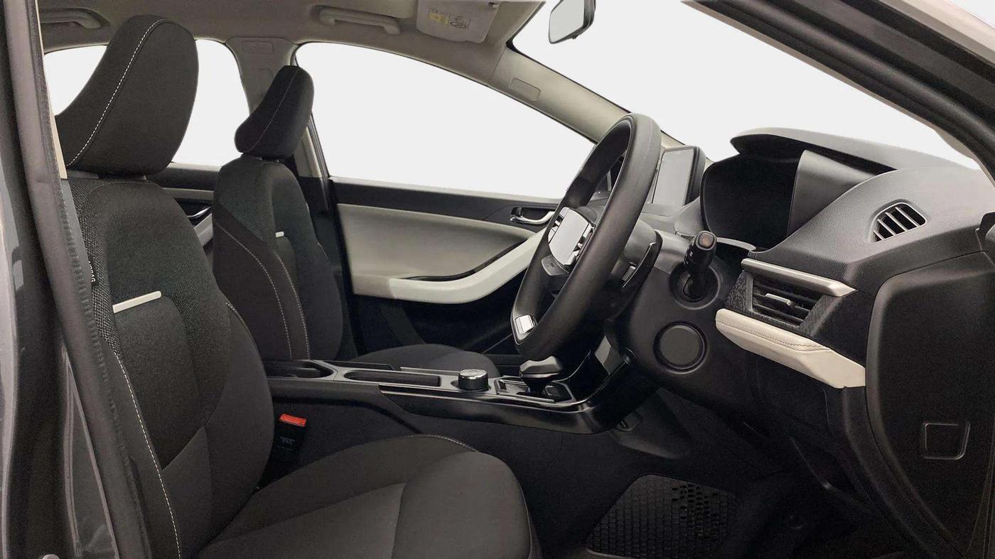 2024 Tata NEXON CREATIVE  AMT 1.2 PETROL, Petrol, Automatic, 11,265 km, Right Side Front Door Cabin