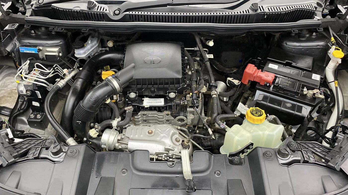2024 Tata NEXON CREATIVE  AMT 1.2 PETROL, Petrol, Automatic, 11,265 km, Engine View