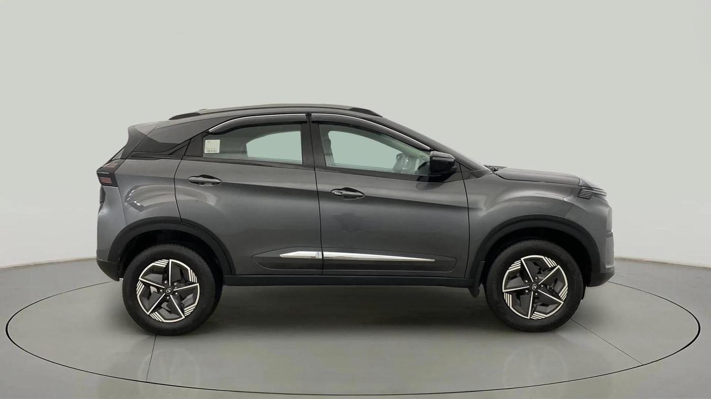 2024 Tata NEXON CREATIVE  AMT 1.2 PETROL, Petrol, Automatic, 11,265 km, Right Side View