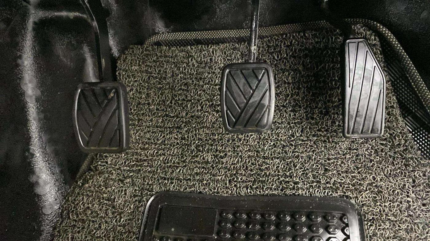 2019 Maruti New Wagon-R VXI 1.2, Petrol, Manual, 39,686 km, Pedals