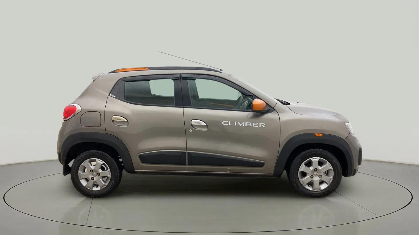 2017 Renault Kwid CLIMBER 1.0 AMT, Petrol, Automatic, 29,888 km, Right Side View
