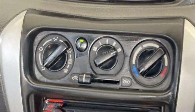 2019 Maruti Alto 800 LXI, Petrol, Manual, 27,899 km, AC Unit - Directional switch has minor damage