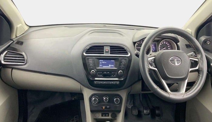 2017 Tata Tiago XZ PETROL, Petrol, Manual, 80,098 km, Dashboard