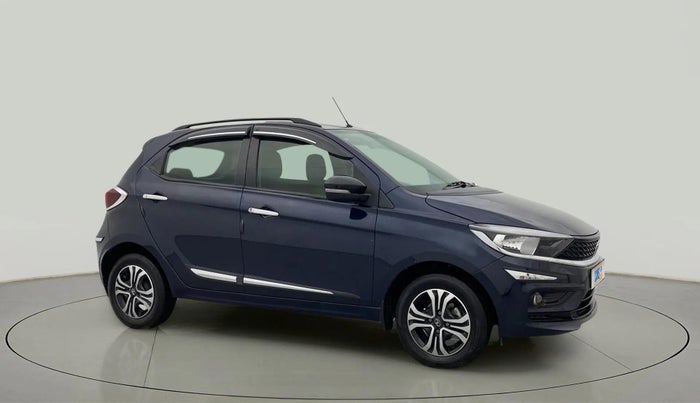 2022 Tata Tiago XTA PETROL, Petrol, Automatic, 9,713 km, Right Front Diagonal