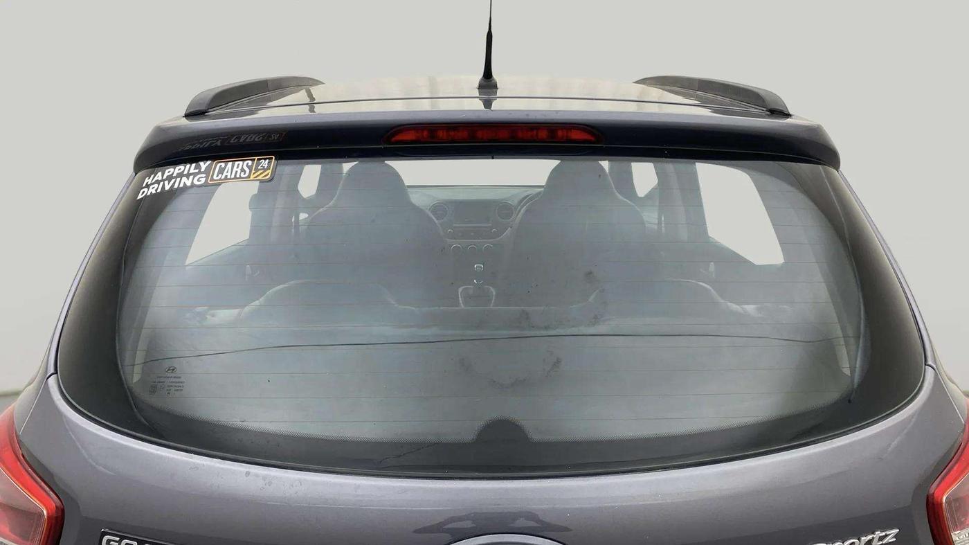 2017 Hyundai Grand i10 SPORTZ (O) 1.2 KAPPA VTVT, Petrol, Manual, 56,500 km, Rear Windshield