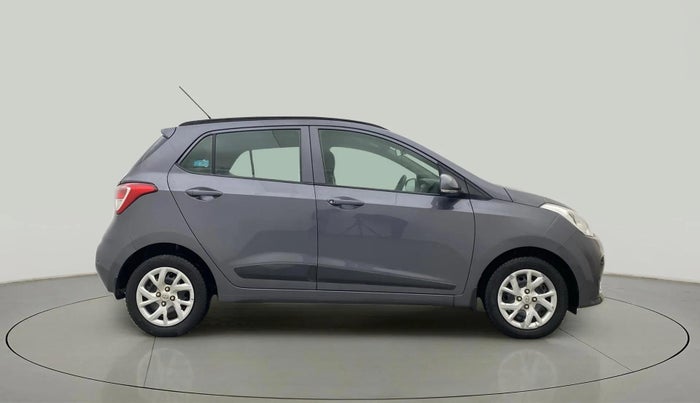 2017 Hyundai Grand i10 SPORTZ (O) 1.2 KAPPA VTVT, Petrol, Manual, 56,438 km, Right Side View