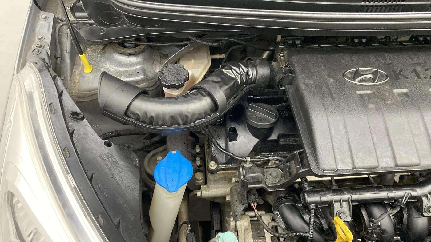 2017 Hyundai Grand i10 SPORTZ (O) 1.2 KAPPA VTVT, Petrol, Manual, 56,500 km, Engine View - Right