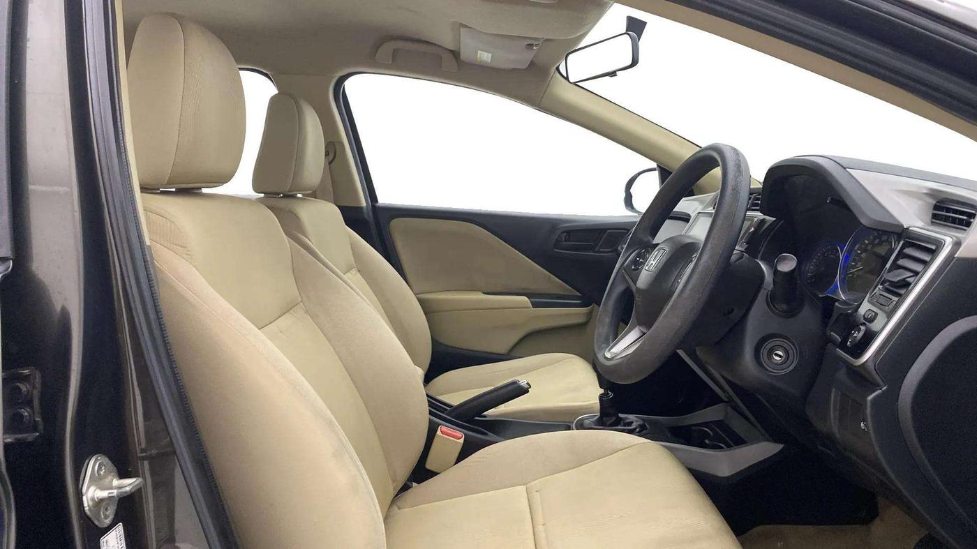 2016 Honda City 1.5L I-VTEC SV, Petrol, Manual, 81,597 km, Right Side Front Door Cabin