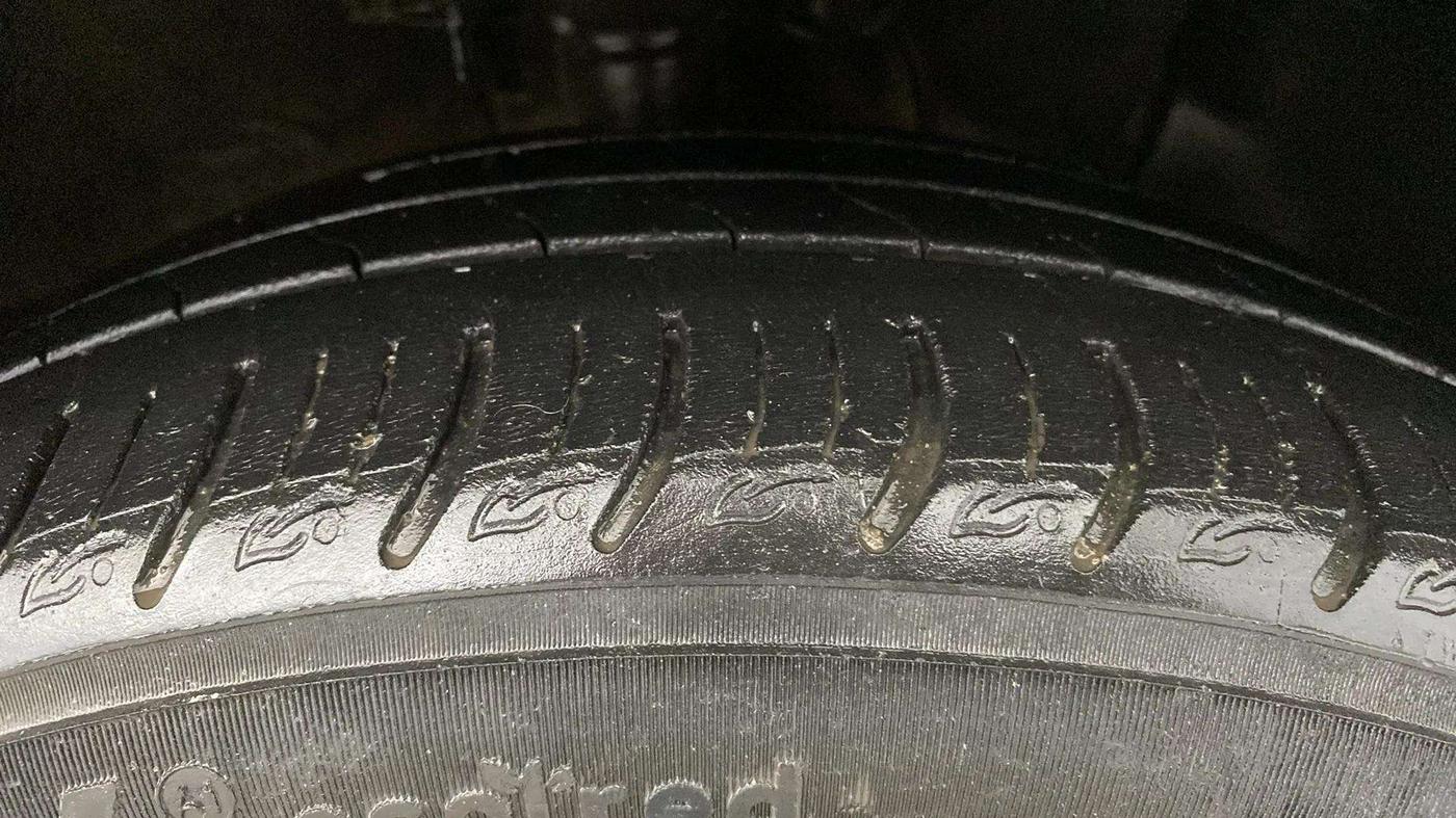 2017 Hyundai Verna 1.6 VTVT SX (O) AT, Petrol, Automatic, 79,146 km, Right Front Tyre Tread
