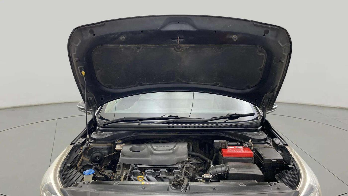 2017 Hyundai Verna 1.6 VTVT SX (O) AT, Petrol, Automatic, 79,146 km, Open Bonet