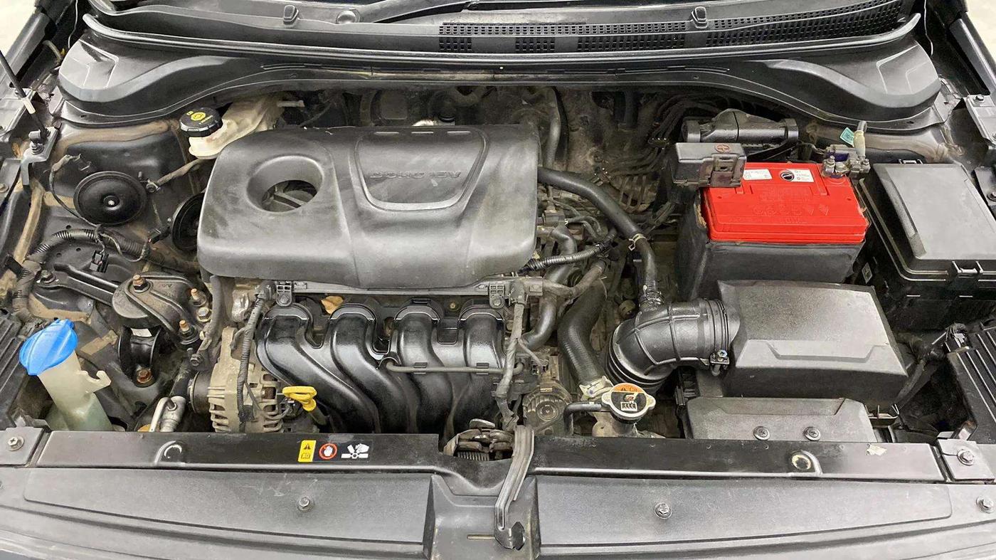 2017 Hyundai Verna 1.6 VTVT SX (O) AT, Petrol, Automatic, 79,146 km, Engine View