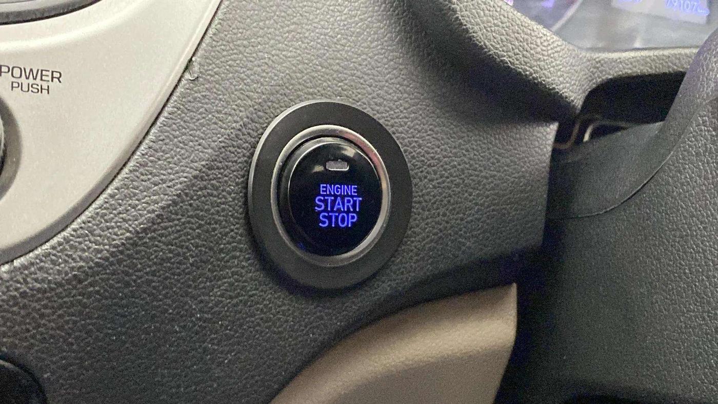 2017 Hyundai Verna 1.6 VTVT SX (O) AT, Petrol, Automatic, 79,146 km, Keyless Start/ Stop Button