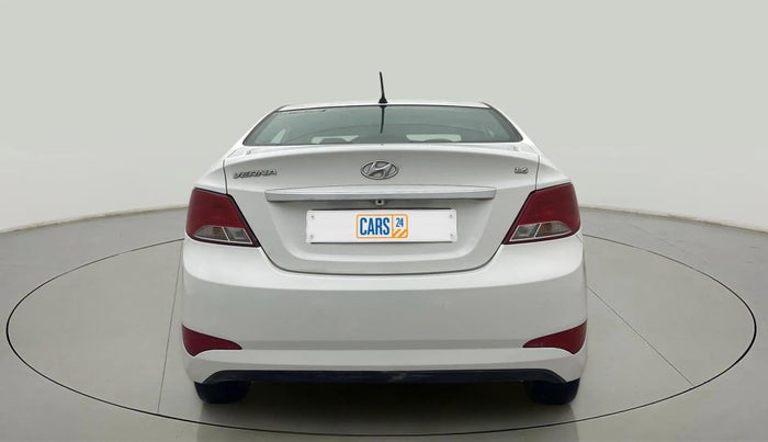 2015 Hyundai Verna FLUIDIC 4S 1.6 VTVT S(O), Petrol, Manual, 61,070 km, Back/Rear