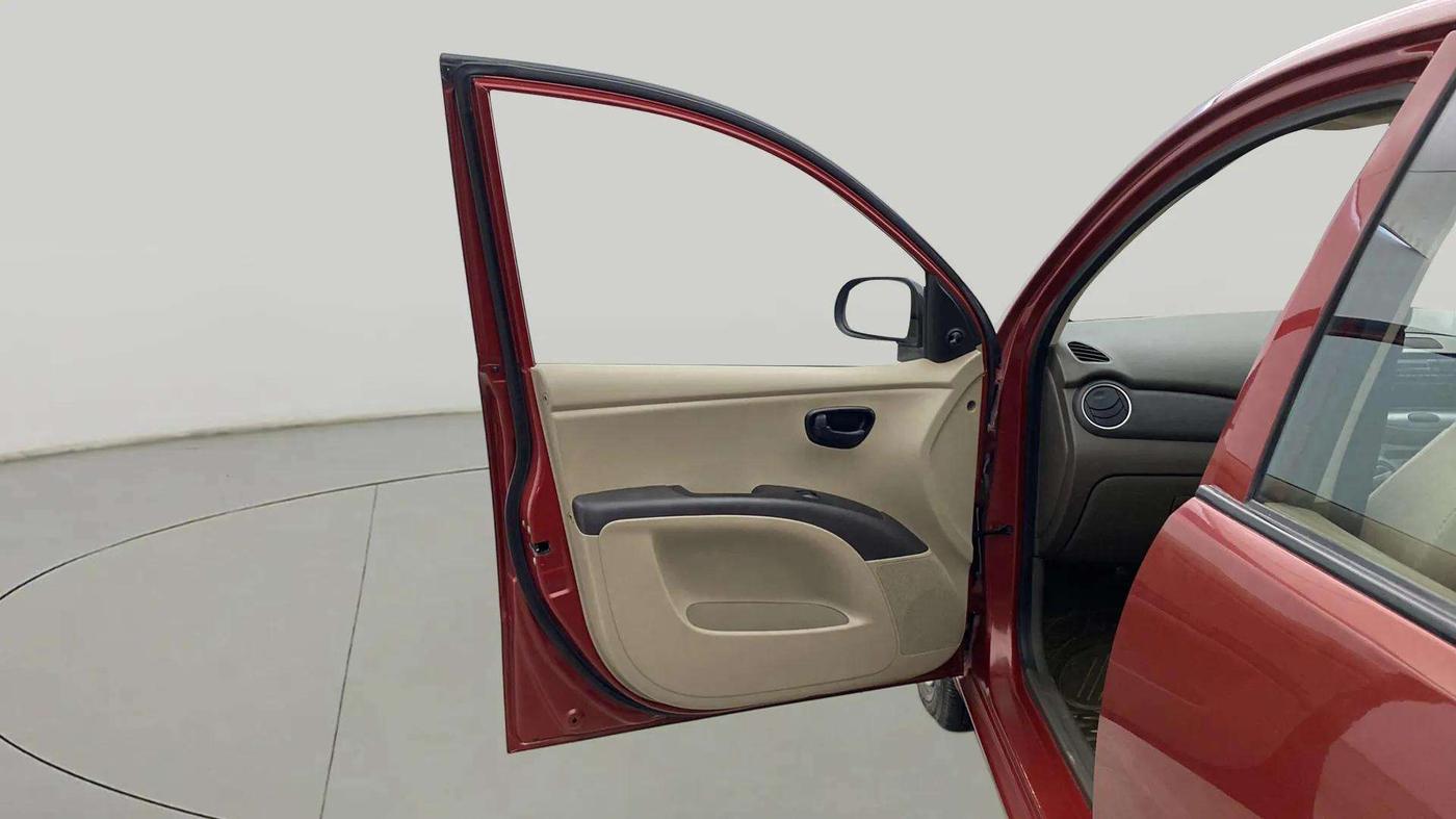 2013 Hyundai i10 ERA 1.1, Petrol, Manual, 34,110 km, LHS Front Door
