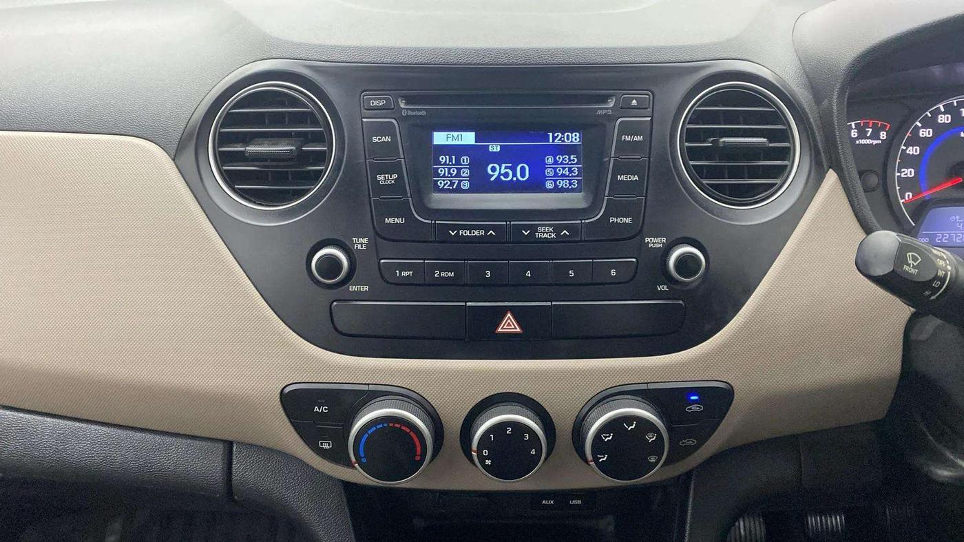 2015 Hyundai Grand i10 SPORTZ 1.2 KAPPA VTVT, Petrol, Manual, 22,893 km, Air Conditioner