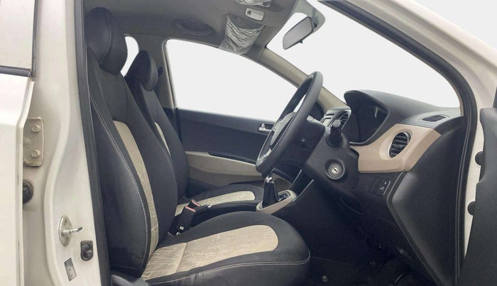 2015 Hyundai Grand i10 SPORTZ 1.2 KAPPA VTVT, Petrol, Manual, 22,893 km, Right Side Front Door Cabin