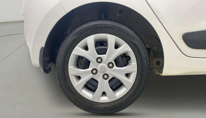 2015 Hyundai Grand i10 SPORTZ 1.2 KAPPA VTVT, Petrol, Manual, 22,893 km, Right Rear Wheel