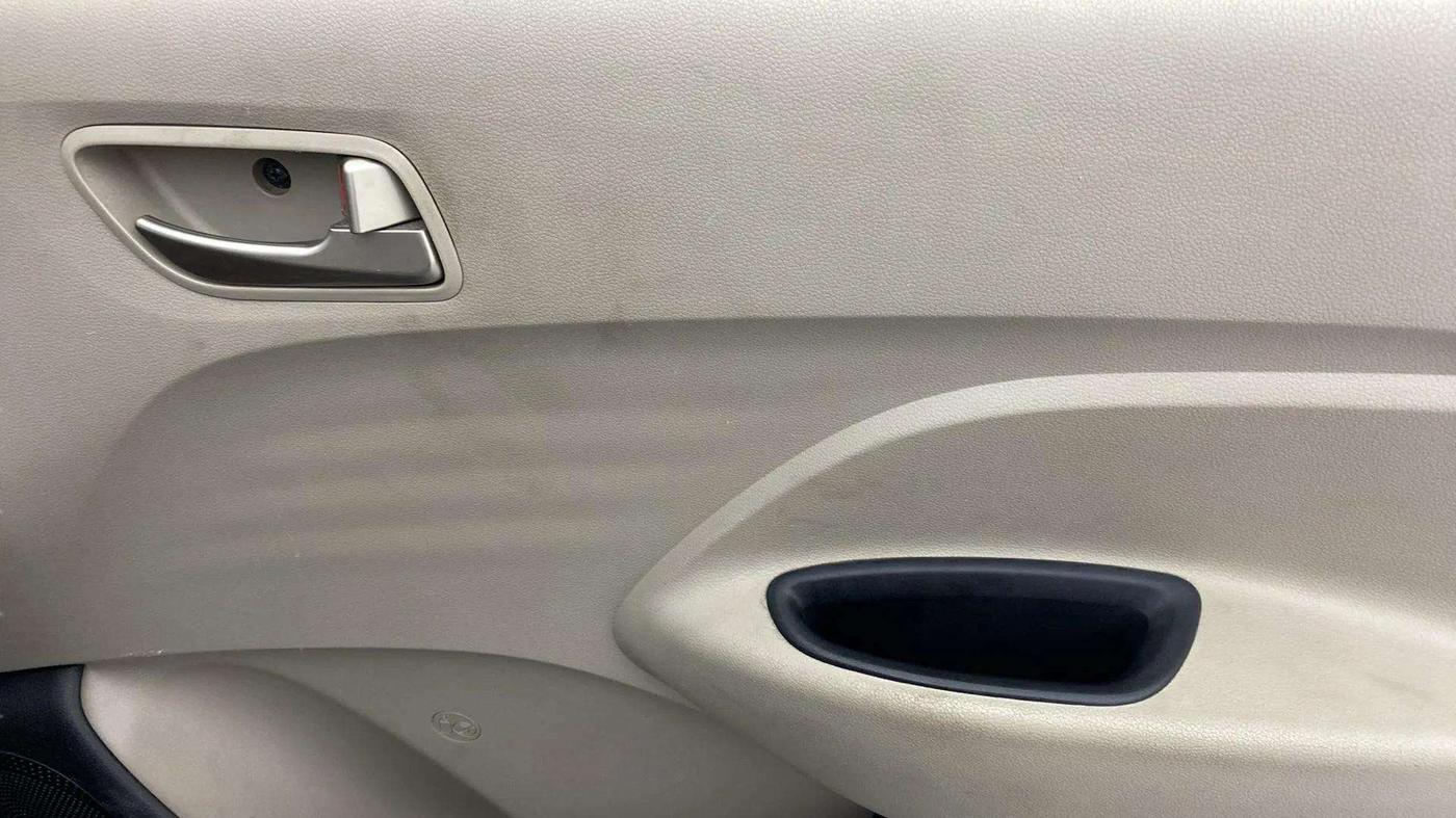 2018 Hyundai NEW SANTRO SPORTZ AMT, Petrol, Automatic, 55,941 km, Driver Side Door Panels Control
