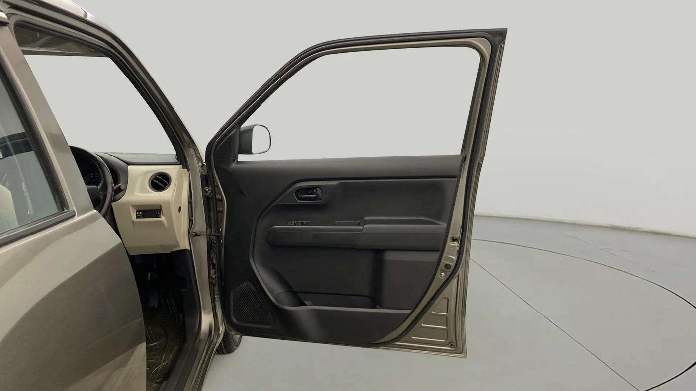 2019 Maruti New Wagon-R LXI CNG (O) 1.0, CNG, Manual, 89,609 km, RHS Front Door