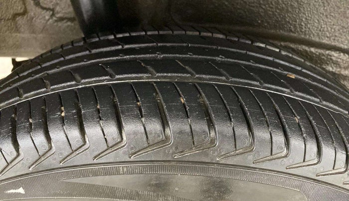 2019 Maruti New Wagon-R LXI CNG (O) 1.0, CNG, Manual, 89,609 km, Right Rear Tyre Tread