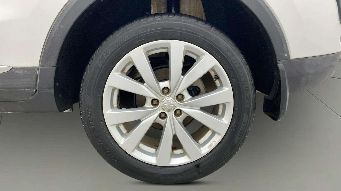 2022 MG ASTOR SMART 1.5 MT, Petrol, Manual, 55,929 km, Left Rear Wheel