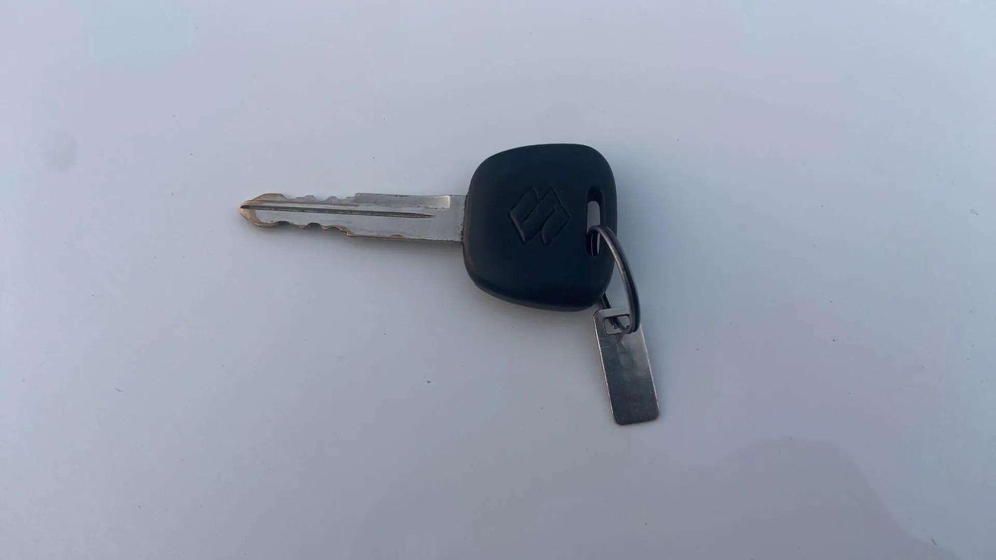 2020 Maruti Eeco 5 STR WITH A/C+HTR, Petrol, Manual, 64,013 km, Key Close Up